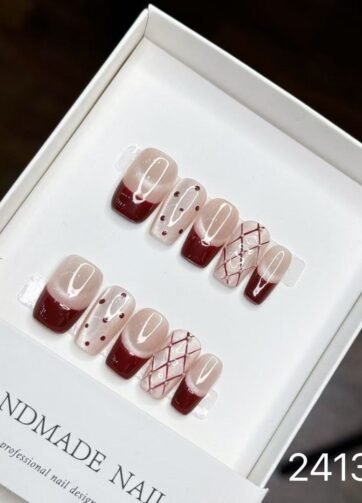 241344#Encore Middle Square Nail