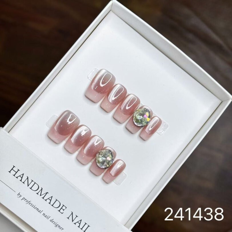 241438#Peachy Sweet Square Nails