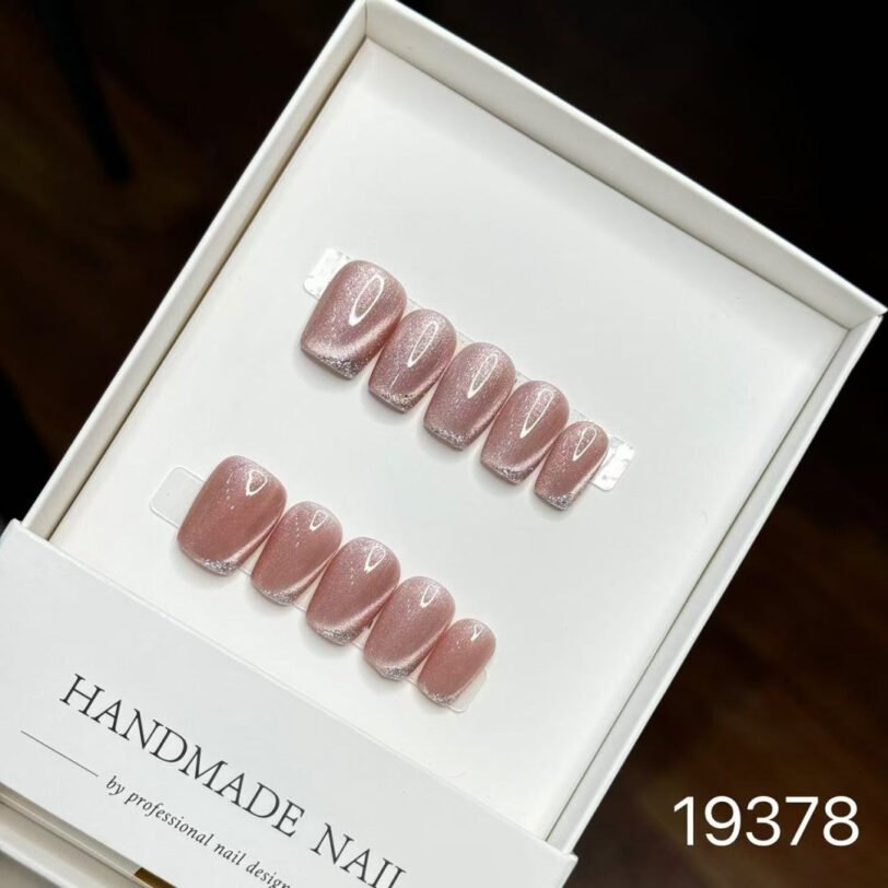 19378#Nude Pink Cat Eye Short T