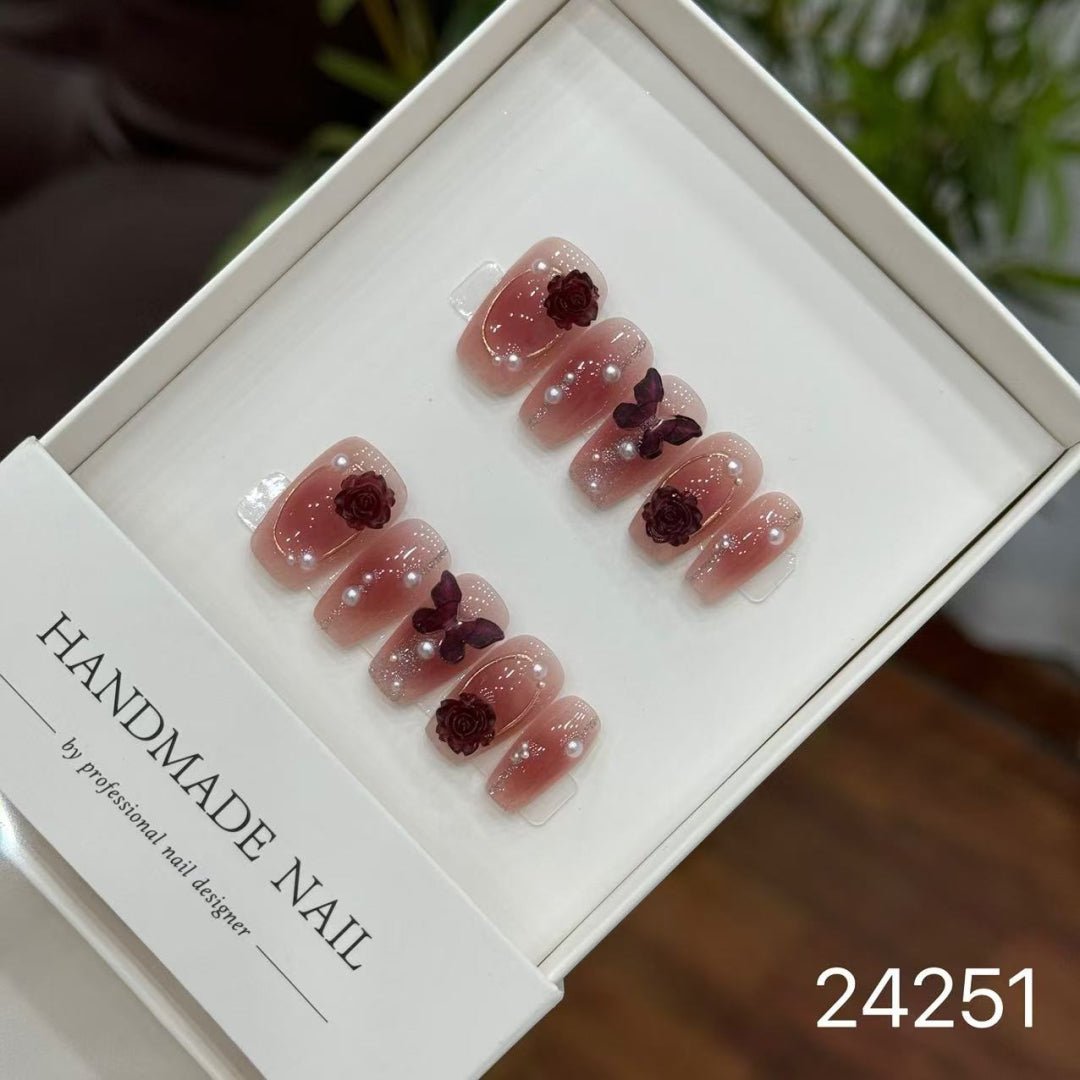 24251#Black Plum Sauce Short T-Shirt