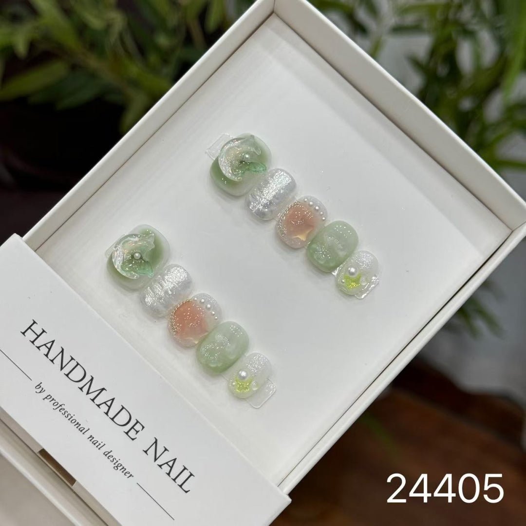 24405#Moonlight Butterfly