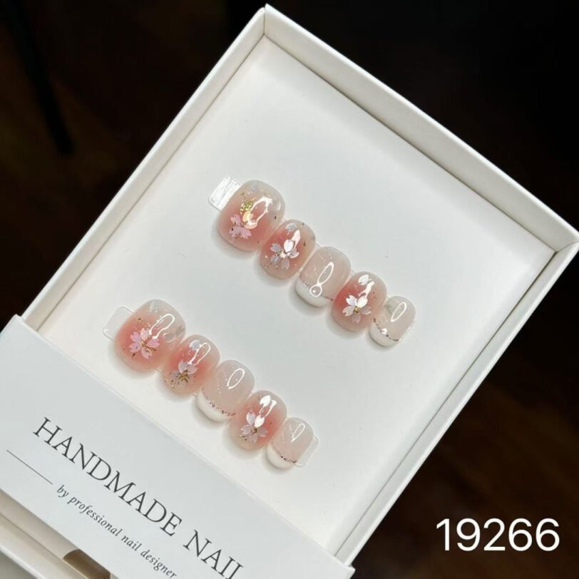 19266#Blush Cherry Blossom Short Round