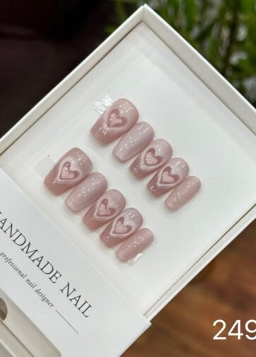 24954#Heart-to-Heart Short T