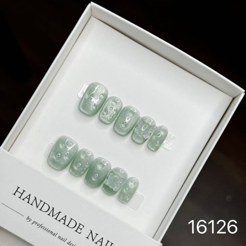 16126#Green Water Butterfly Short Square Nails