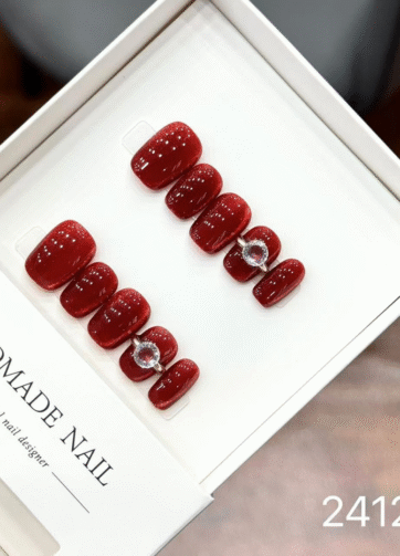 241286#One Carat Red Short Nails