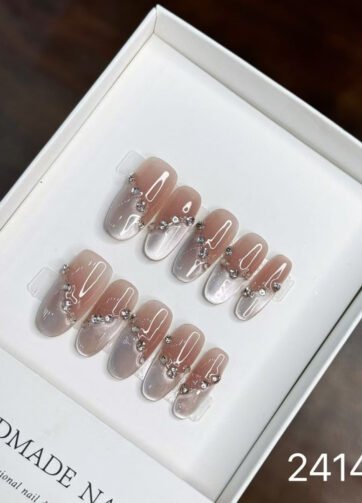 241400#Pomelo Sweet Tea Oval Nails