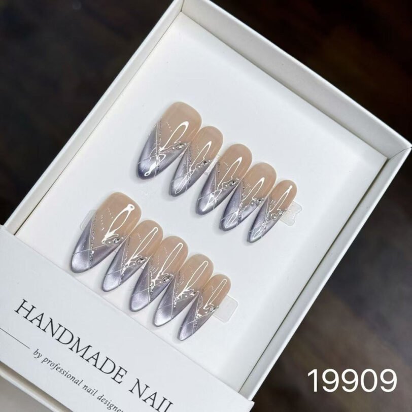 19909#Purple Brings Good Luck