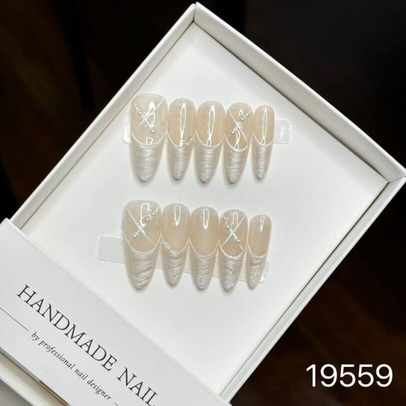 19559#Ballet on Fingertips