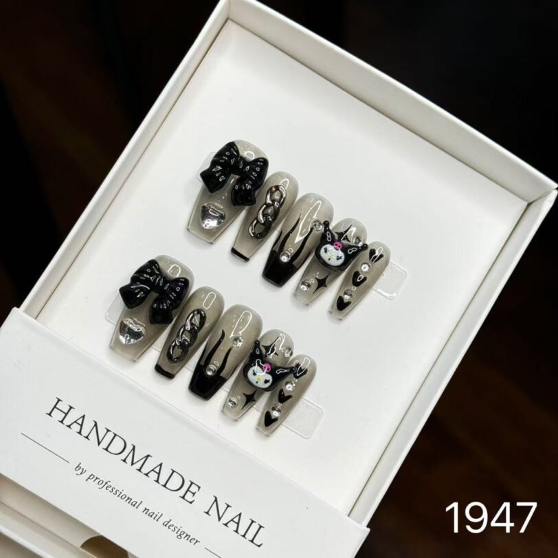 1947#Kuromi Nail Art