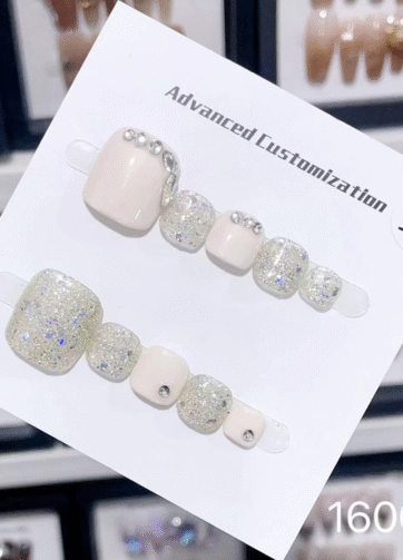 Milky White Glitter