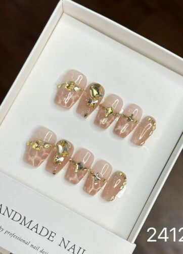 241298#Glittering Short T-shirt