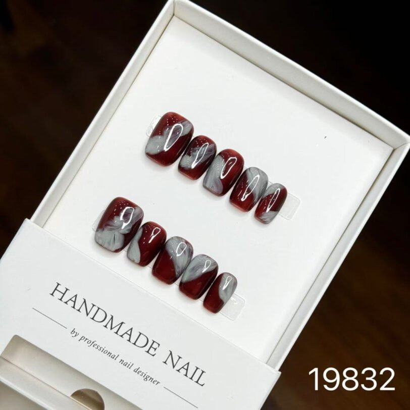 19832#Caramel Ombre Nail Art