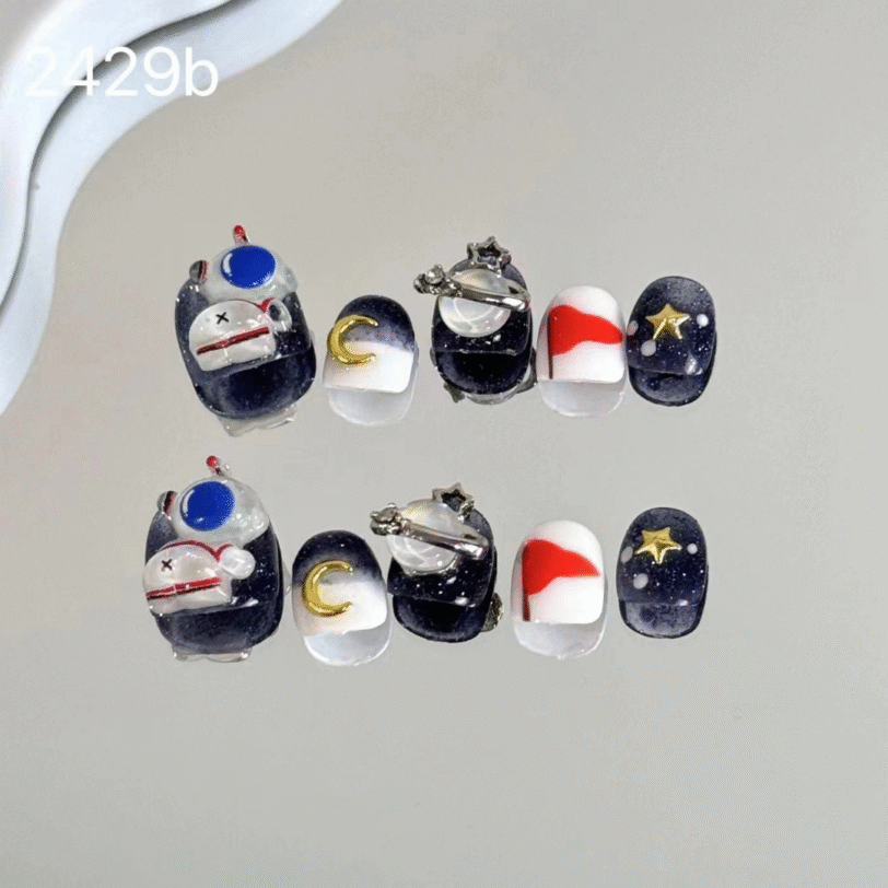 Little Astronaut Baby Nail Art