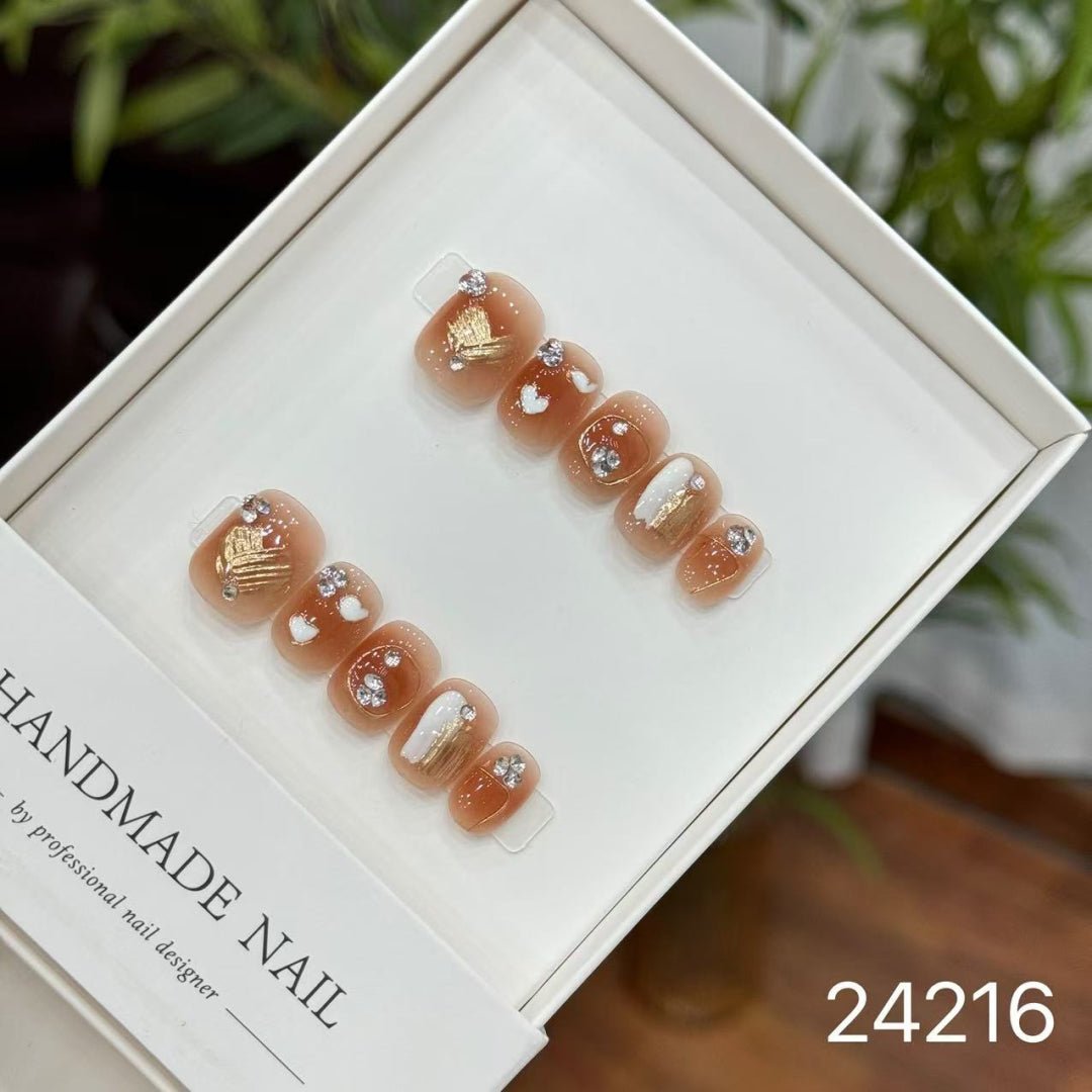 24216#Creamy Sweetheart Short Round