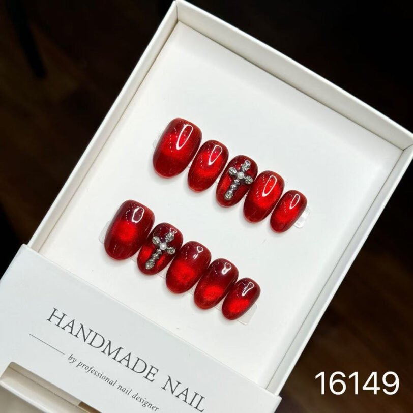 16149#Red Charm