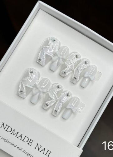 1648#White Ribbon Nails