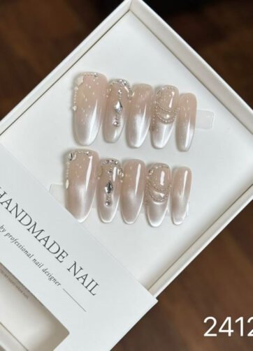 241252#A Veil of Ethereal Dreams