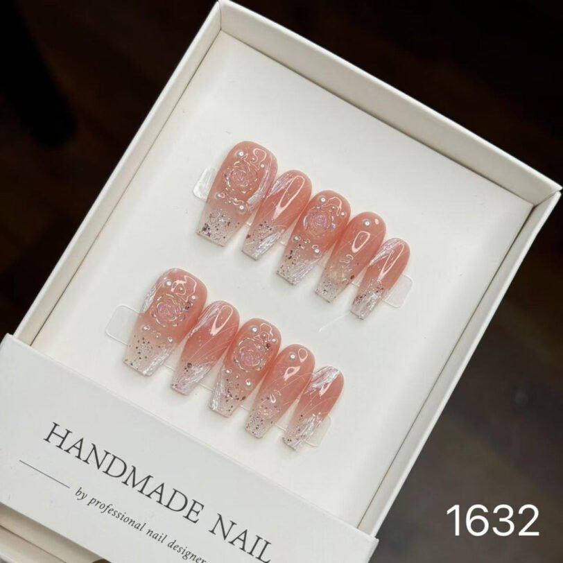 1632#Red Camellia Nail Art