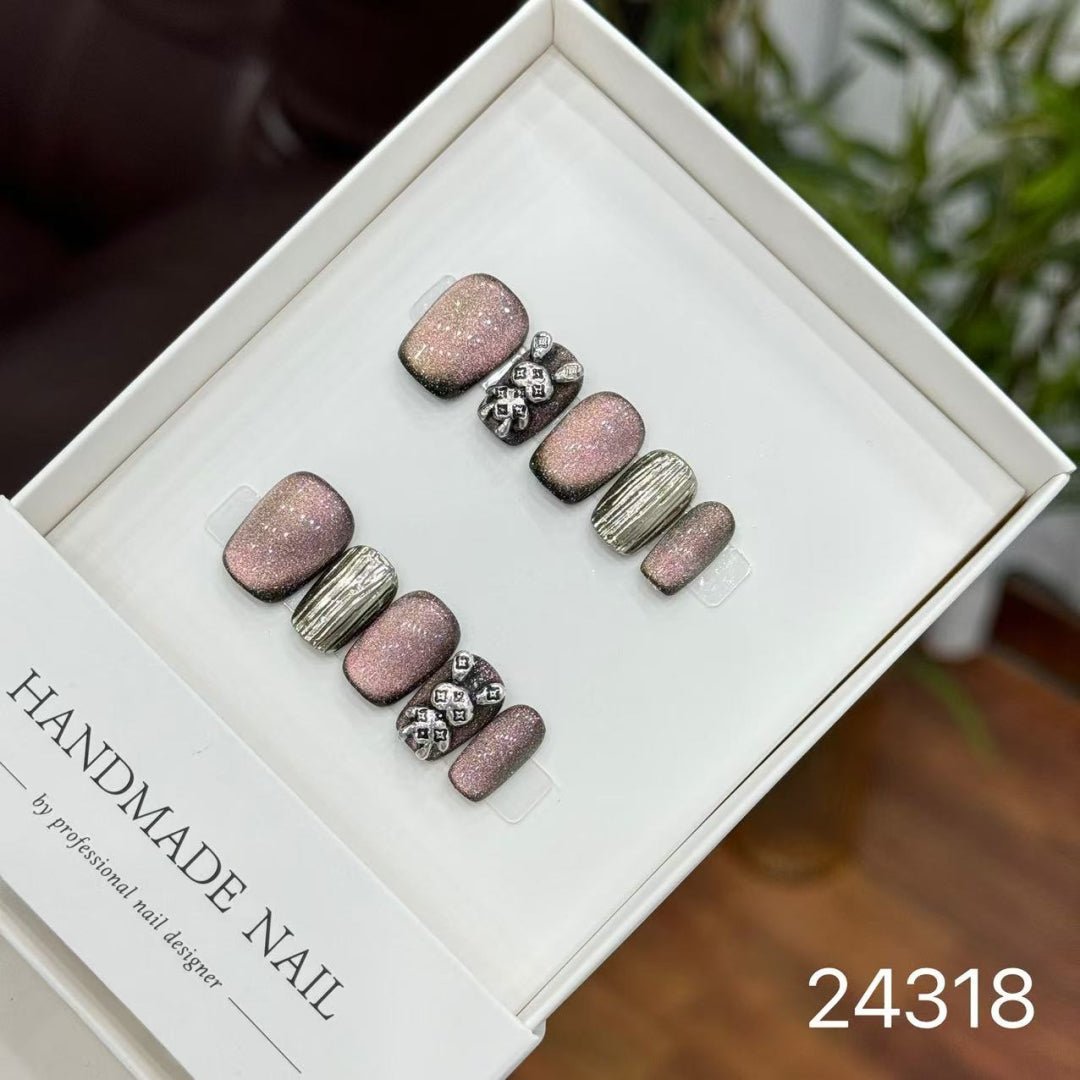 24318#Color-Changing Cat Eye Goth Bunny