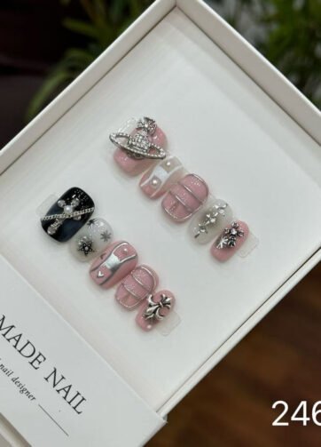 24622#Spicy Girl Empress Dowager