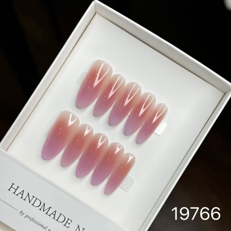 19766#Soft Pink Gradient Long Nails