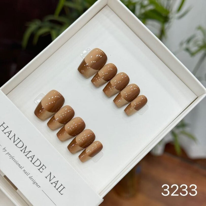 3233#Card Space Short T