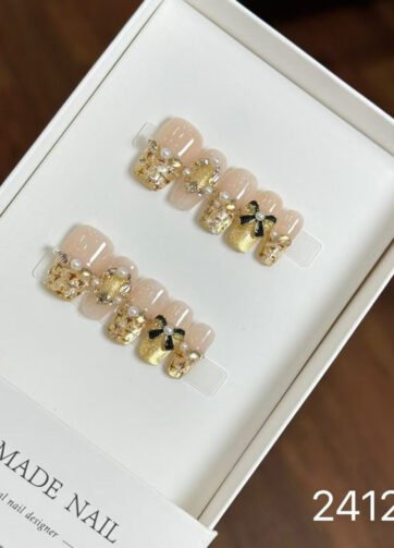 241246#Delicate Lady Short T