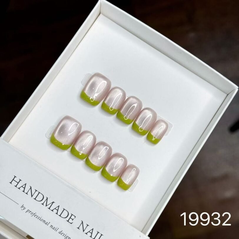 19932#Green Peach