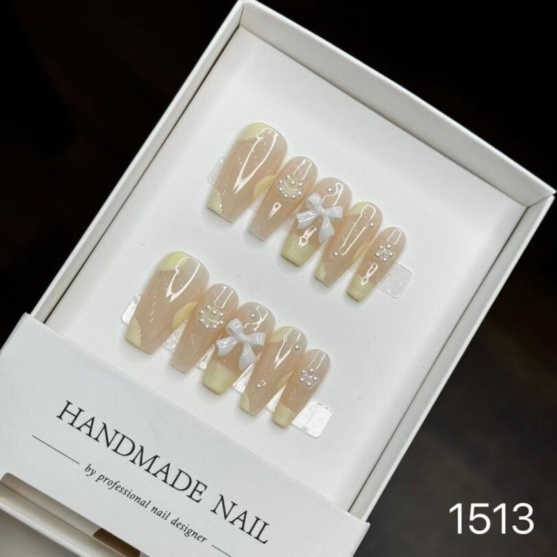 1513# Lotus Pink Bow Nail Art