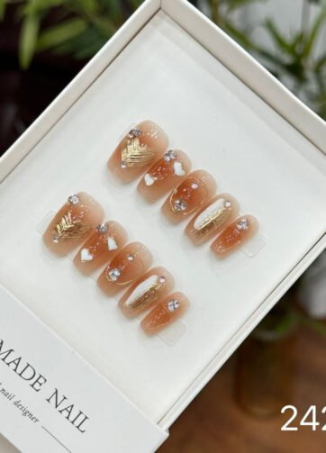 24217#Creamy Sweetheart Short T