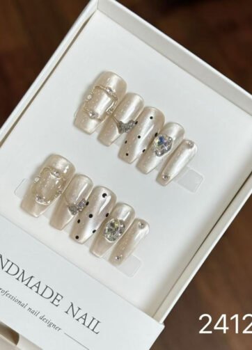 241200#Polka Dot Moonlight Medium T