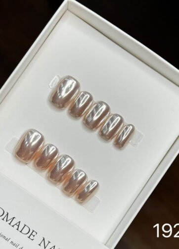 19289#Mirror Finish Short Square Nails