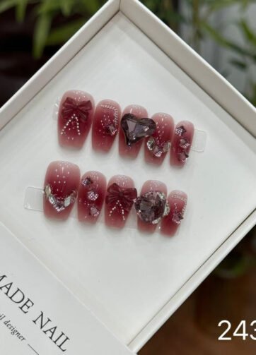 24377#Falling for You Short T-shirt