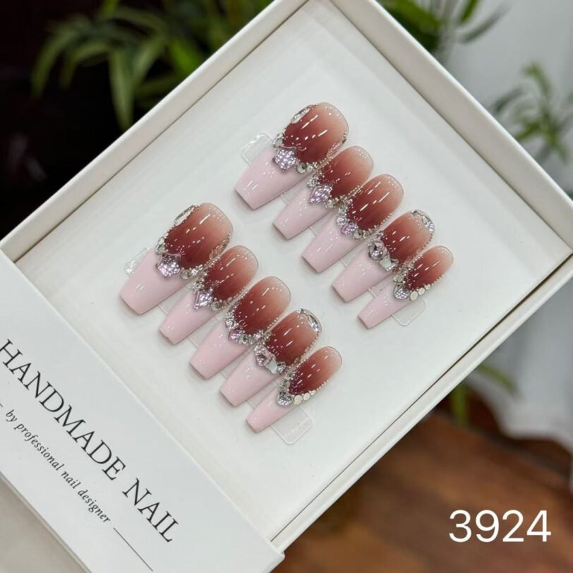3924#European and American French Manicure