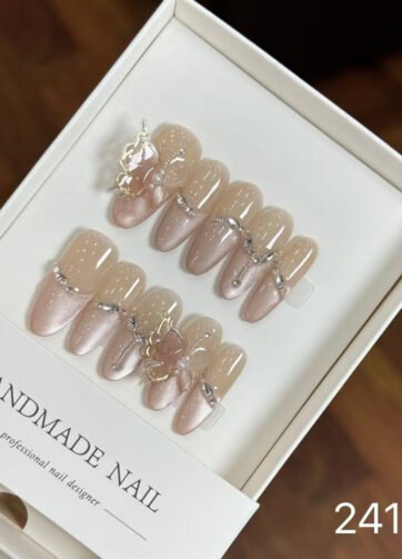 241211#Ice Butterfly Long Oval