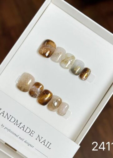 241179#Milk Coffee Nail