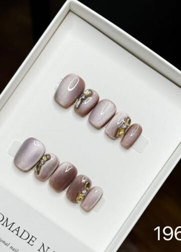 19628#Sweet Pink Glass Short Square
