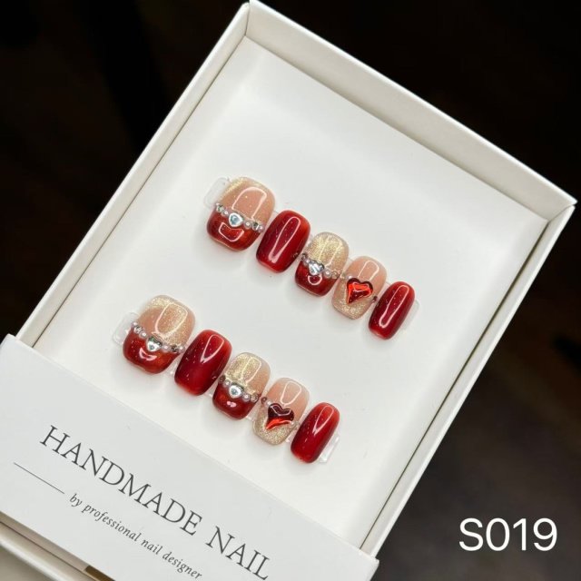 S019#Champagne Red Wine