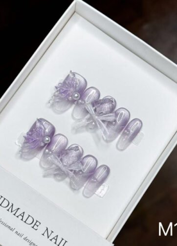 M128#Charming Purple Ellipse