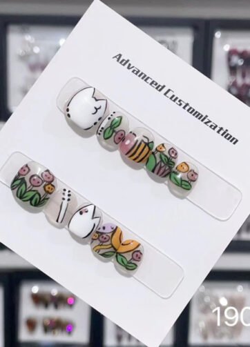 Hand-painted Tulip BB Nails