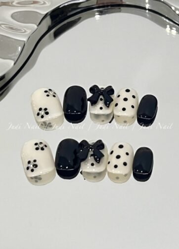 Polka Dot Black Floral